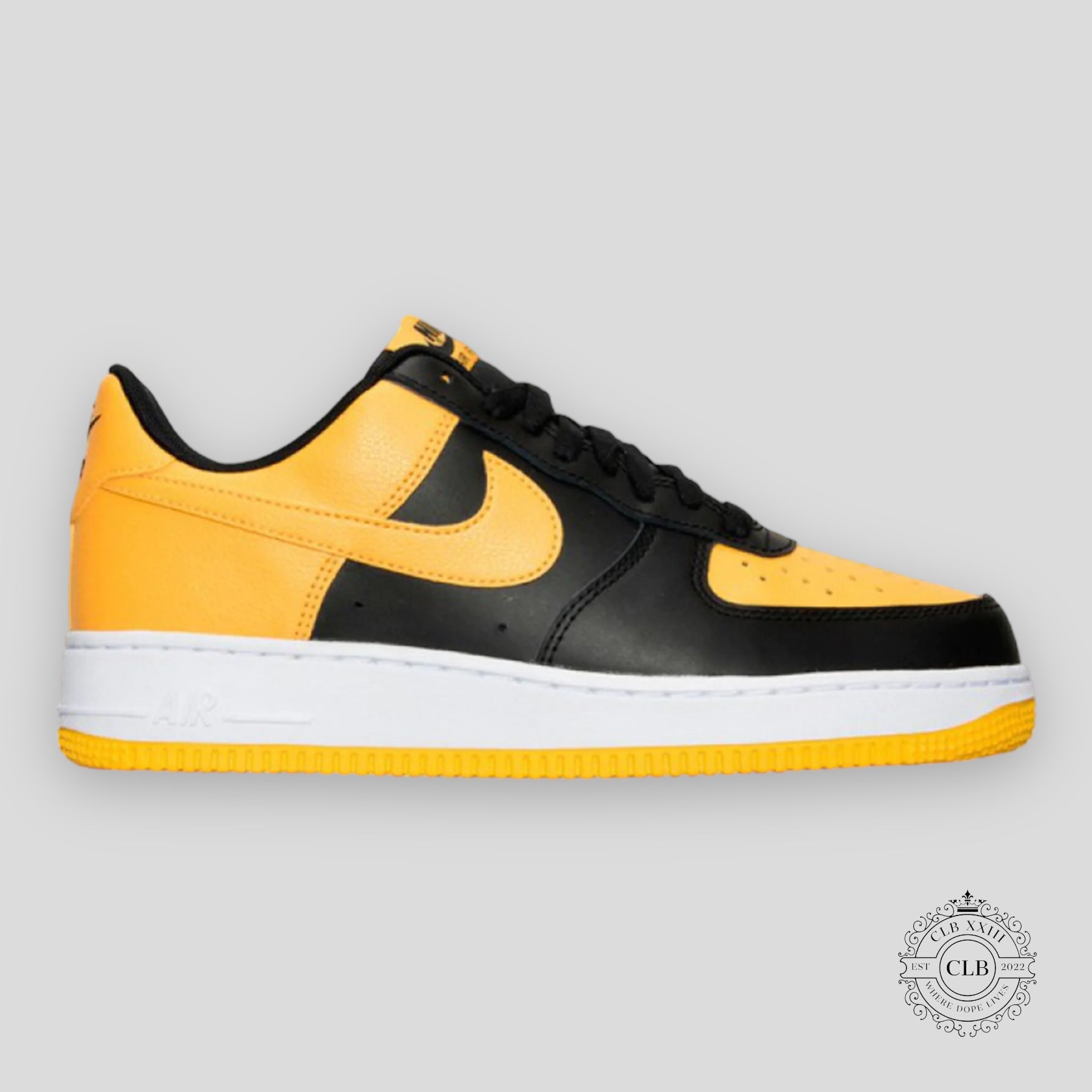 NIKE AIR FORCE 1 LOW "BLACK UNIVERSITY GOLD"