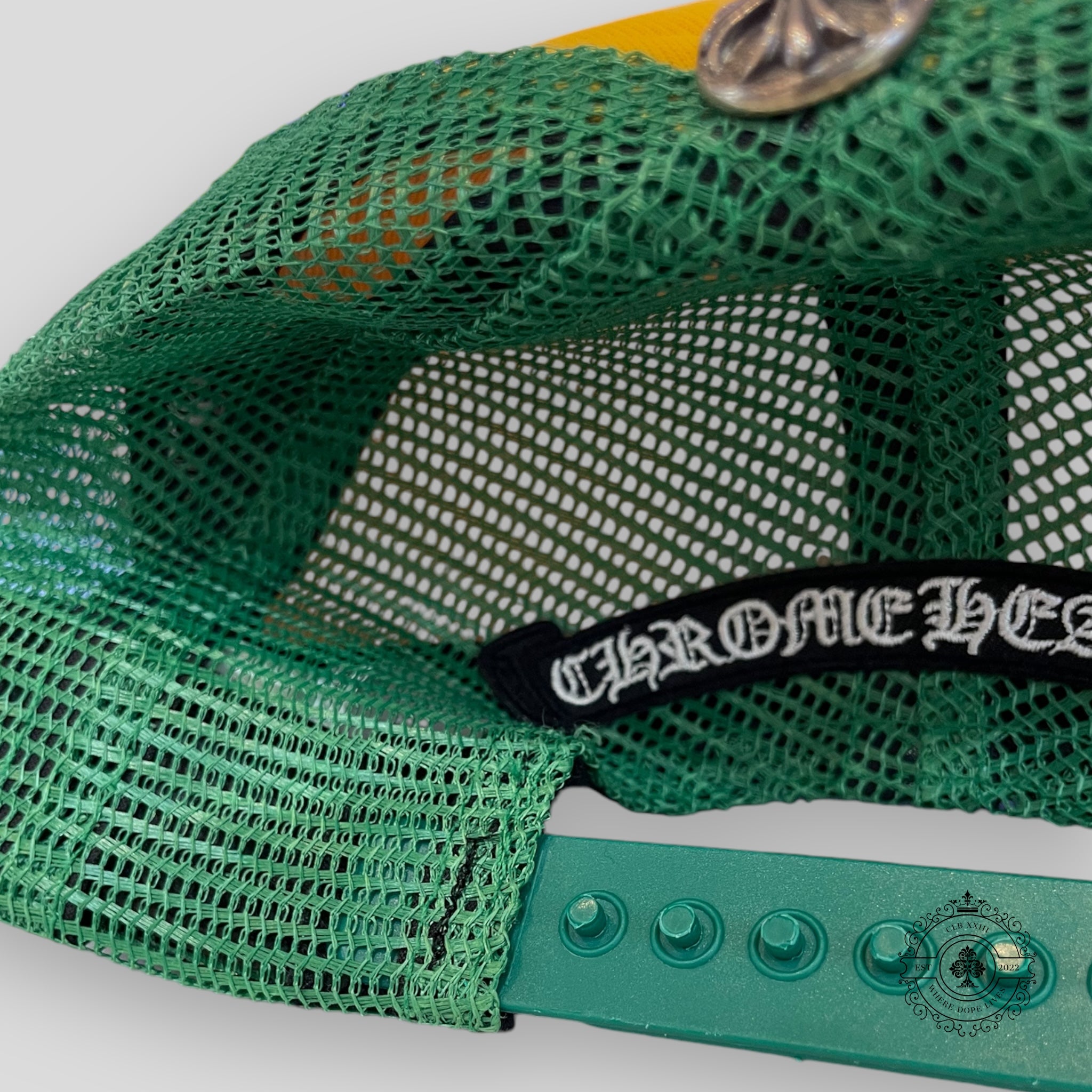 CHROME HEARTS MATTY BOY SMILEY TRUCKER HAT - GREEN / YELLOW