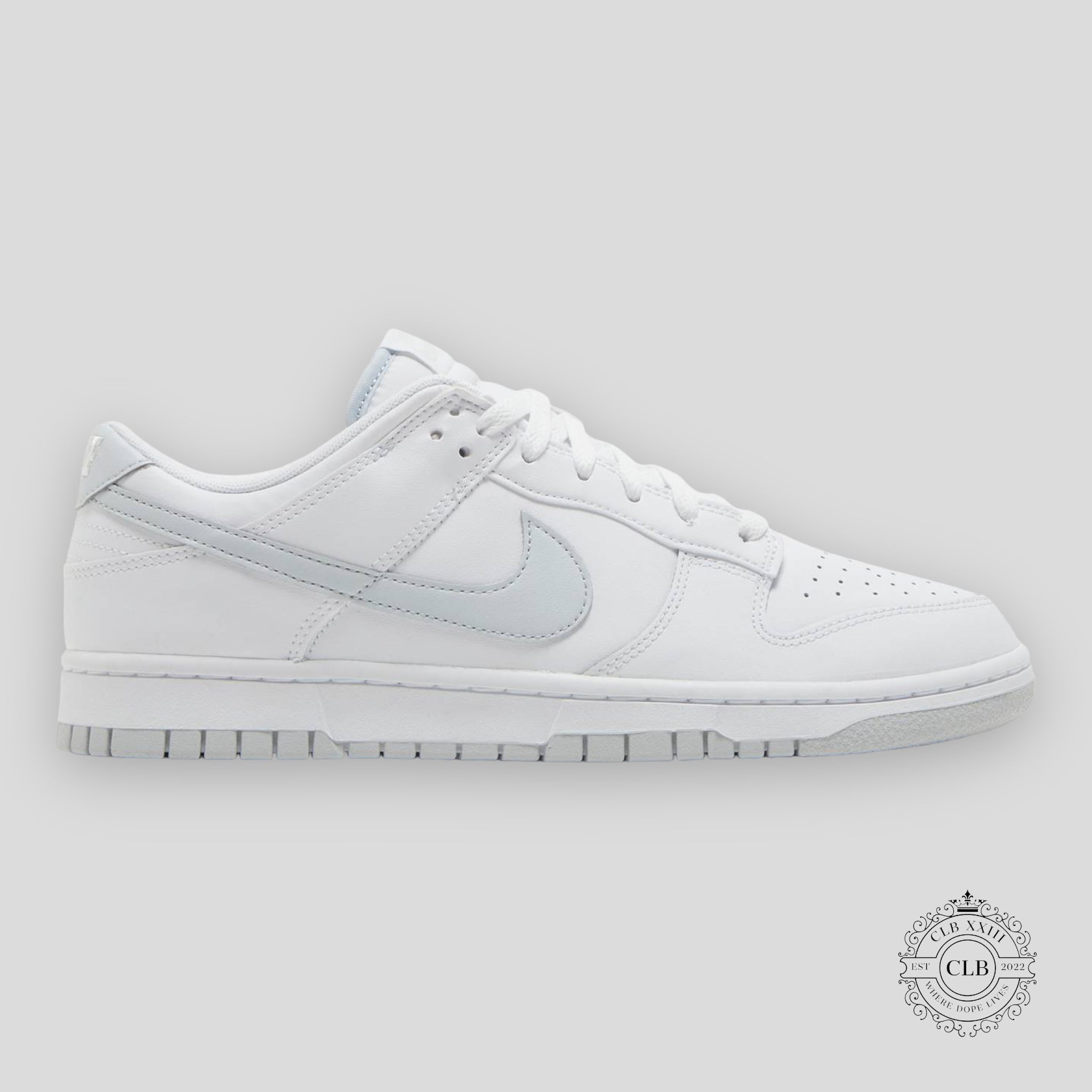 NIKE DUNK LOW "PURE PLATINUM"